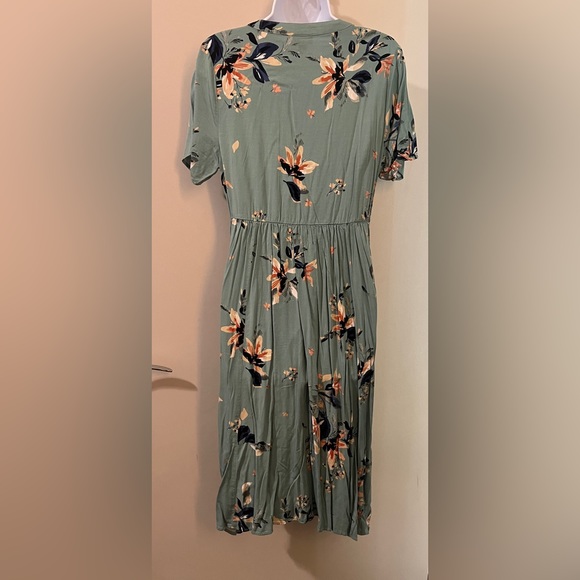 Torrid Midi Challis Shirt Dress - Picture 3 of 4